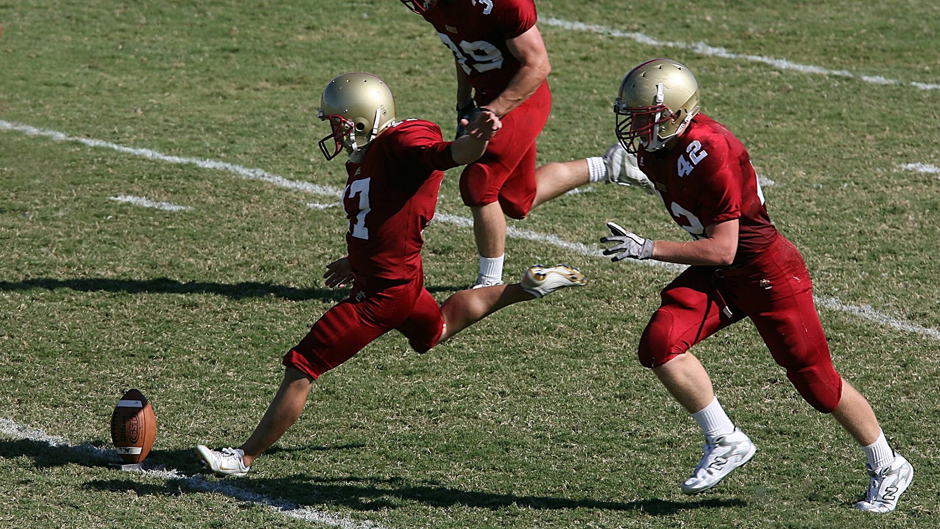 开云体育入口-法甲主场战，专家讲述战术为何能引领比赛方向的背后逻辑，法甲全场